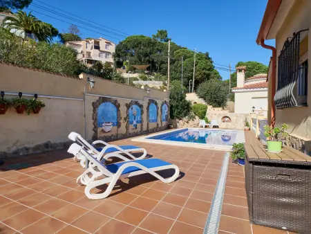 Villa avec piscine privée et vue mer à Lloret de Mar : photo 2