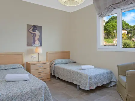 Maison avec piscine privée, animaux admis, parking à Lloret de Mar - Photo 12