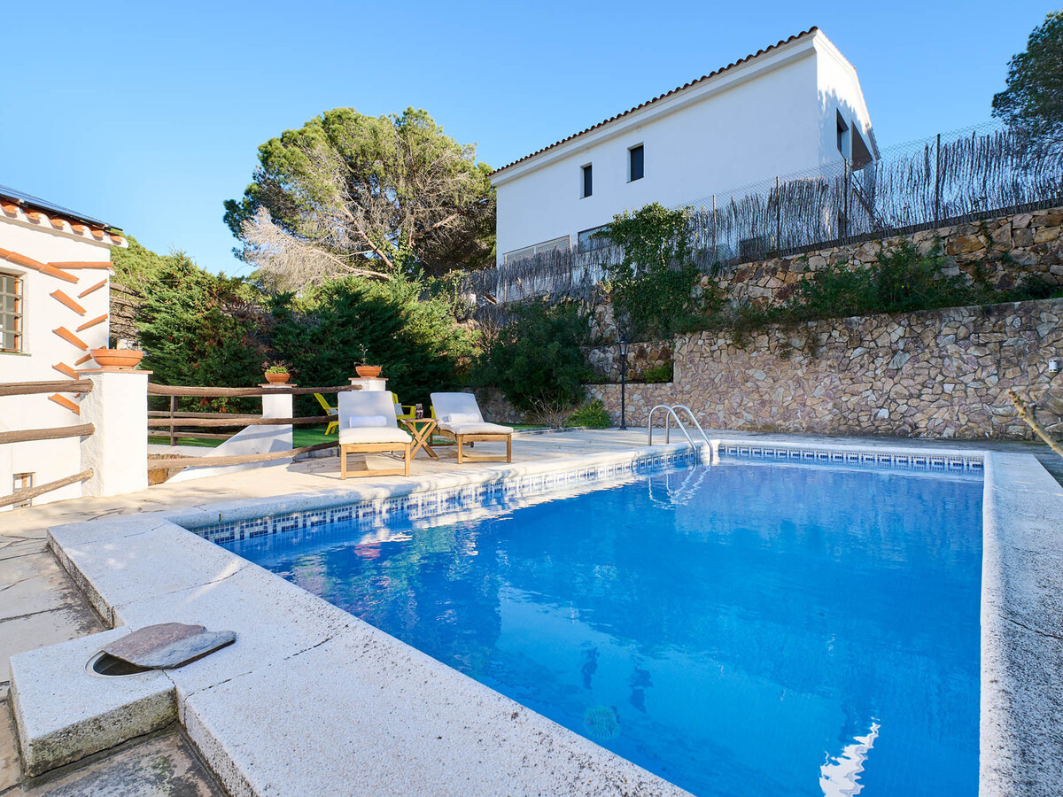 Villa Serena à Lloret de Mar : piscine privée et jardin familial - Photo 8