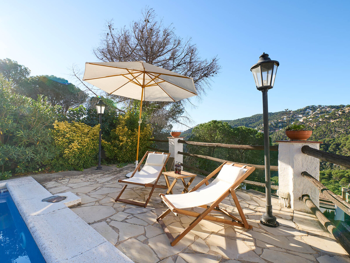 Villa Serena à Lloret de Mar : piscine privée et jardin familial - Photo 11