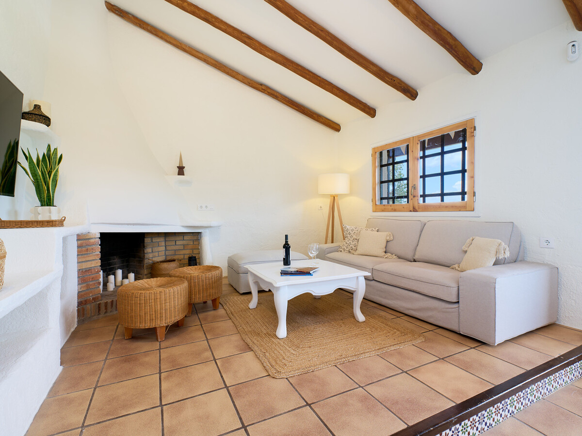 Villa Serena à Lloret de Mar : piscine privée et jardin familial - Photo 18