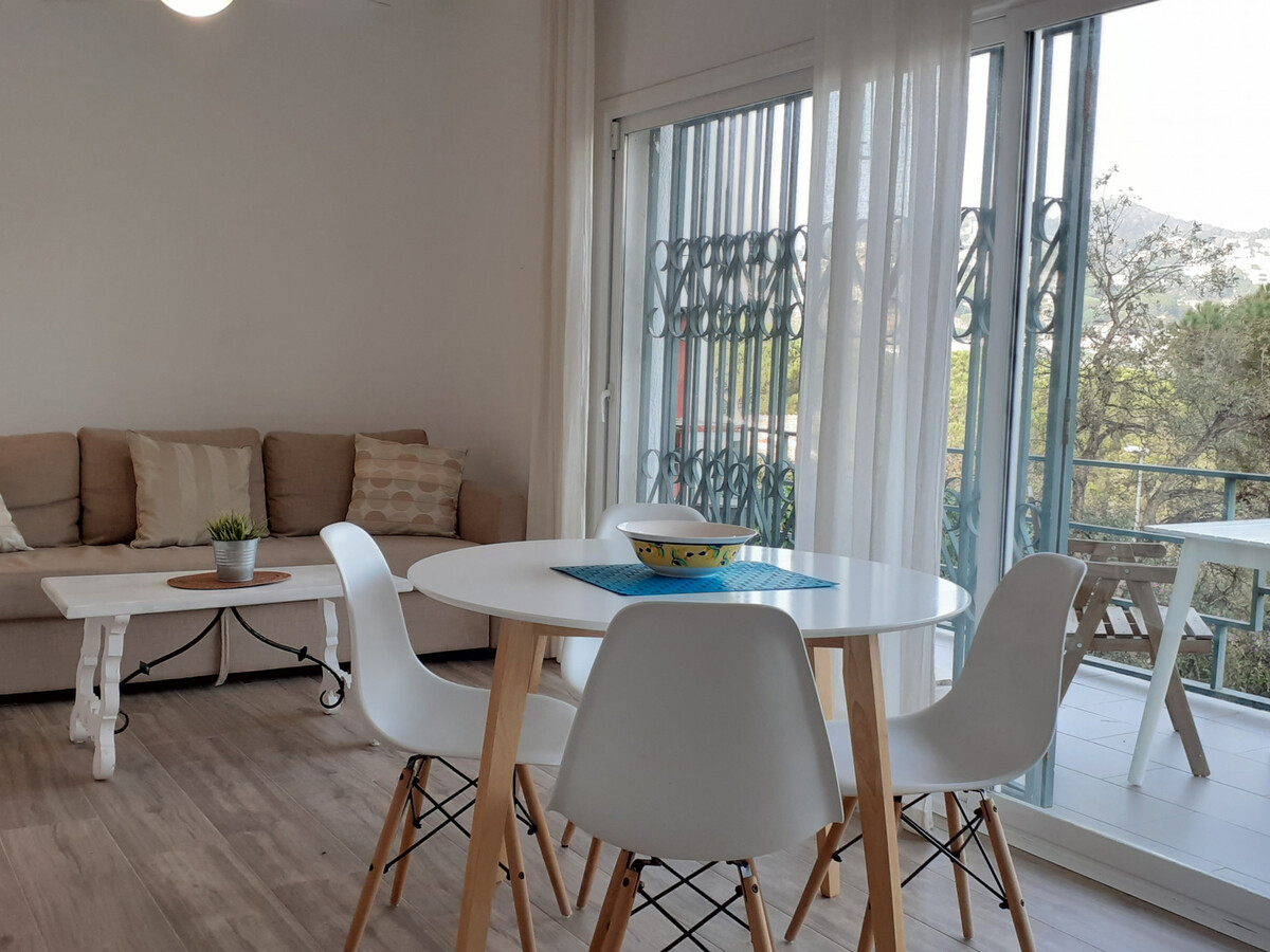 Appartement 2-4 pers à Canyelles, moins 1 km plage - Photo 3