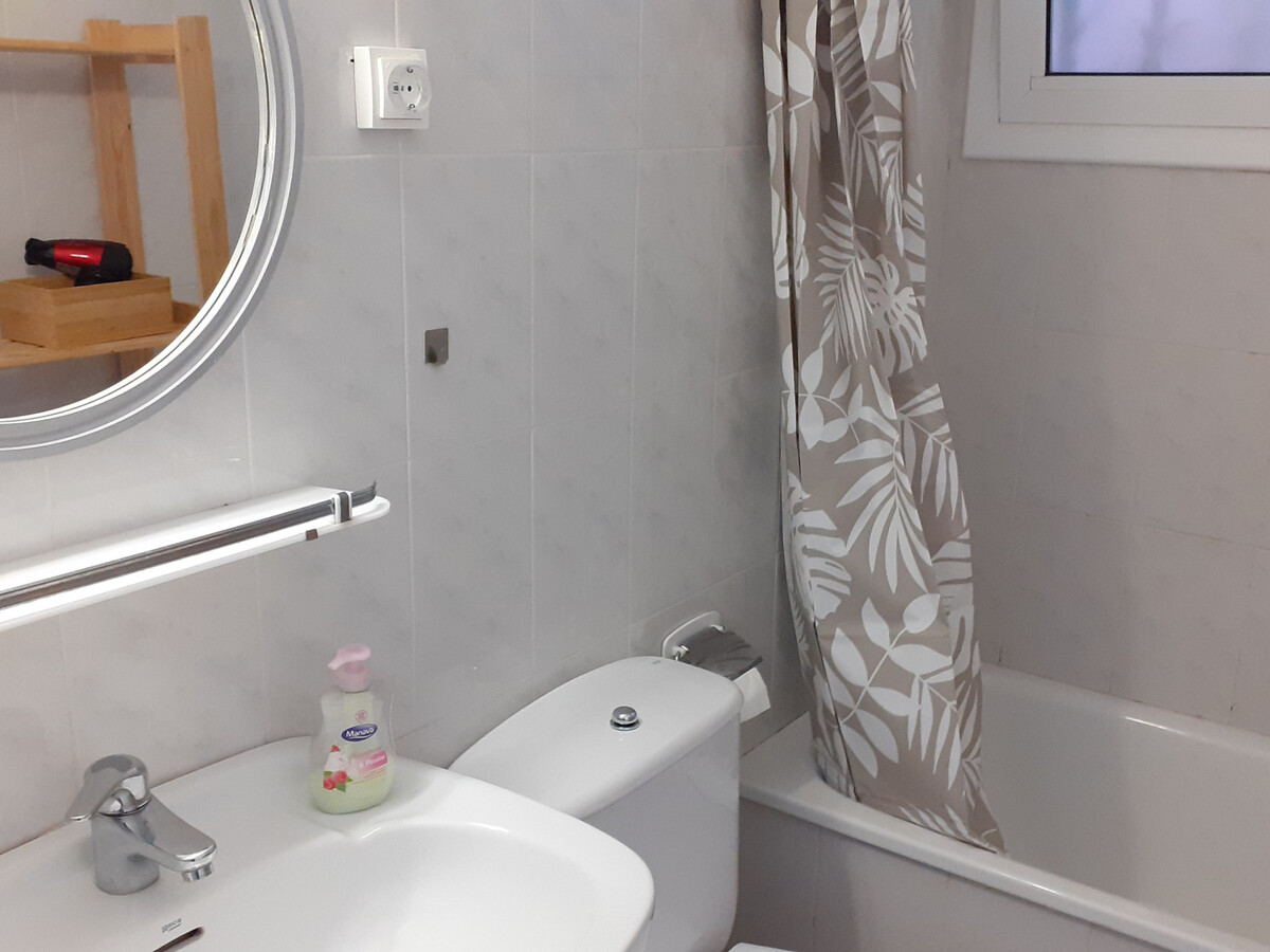 Appartement 2-4 pers à Canyelles, moins 1 km plage - Photo 7