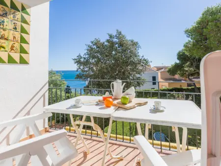 Location appartement à Calella de Palafrugell, Appartement familial près de la plage avec parking et animaux acceptés
