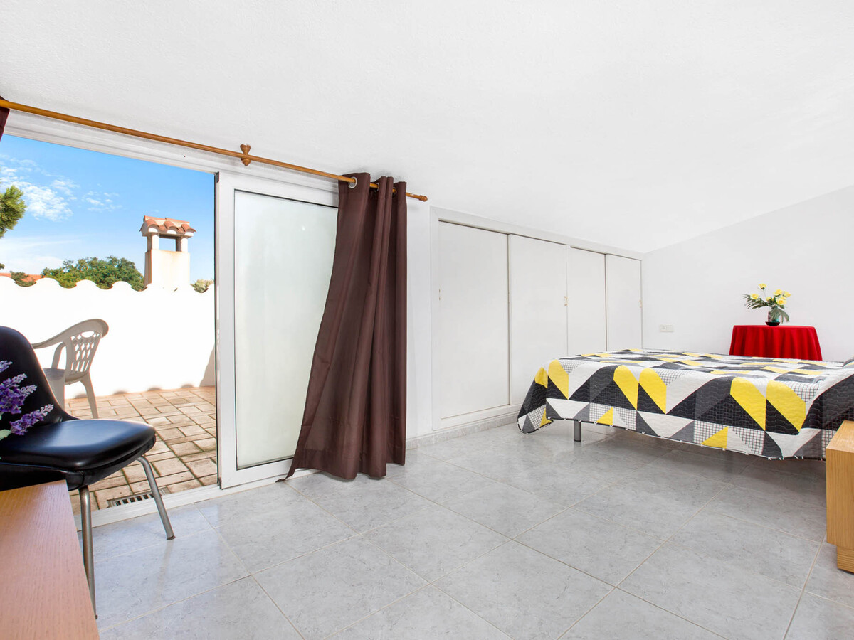 Attique 50 m² terrasse vue mer, parking à Calella - Photo 8