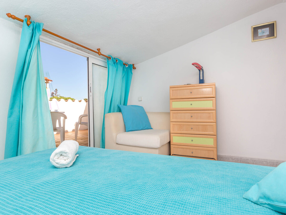 Attique 50 m² terrasse vue mer, parking à Calella - Photo 10