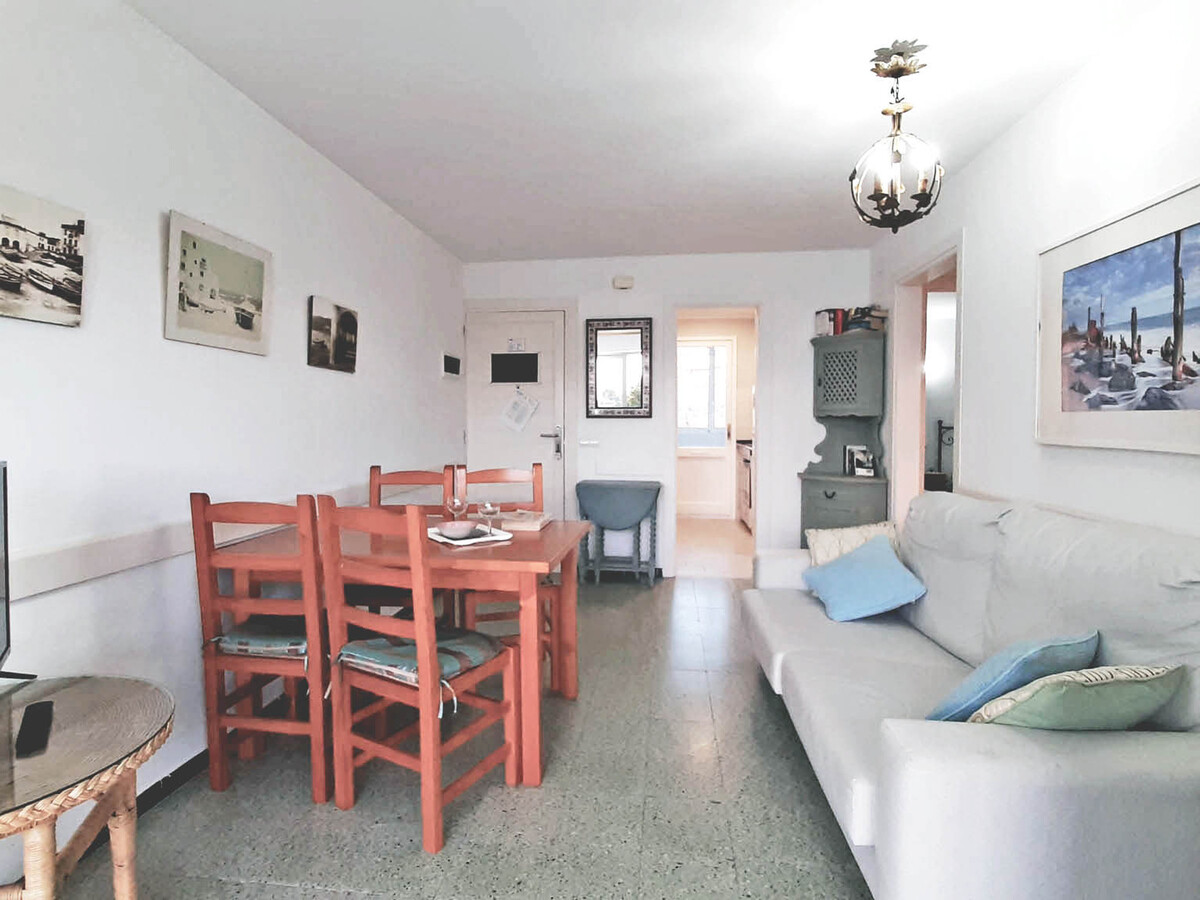 Appartement 2 chambres Calella de Palafrugell, terrasse vue montagne - Photo 2