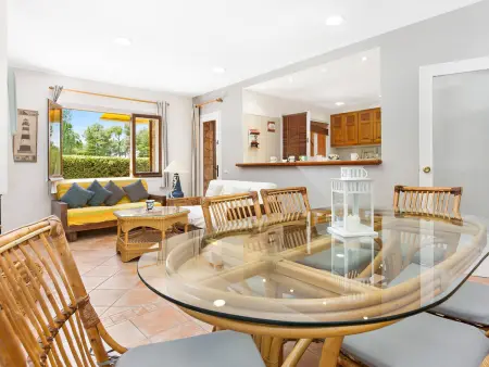 Charmante villa à Llafranc avec piscine commune, terrasse et jardin, à 1.5 km de la plage - Photo 1