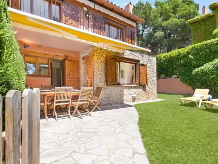 Charmante villa à Llafranc avec piscine commune, terrasse et jardin, à 1.5 km de la plage - Photo 13