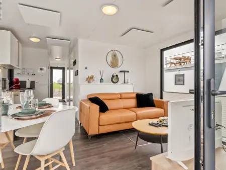 Maxim Jr, Bateau-maison avec terrasse et vue imprenable - Photo 2