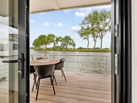 Maxim Jr, Bateau-maison avec terrasse et vue imprenable - Photo 43