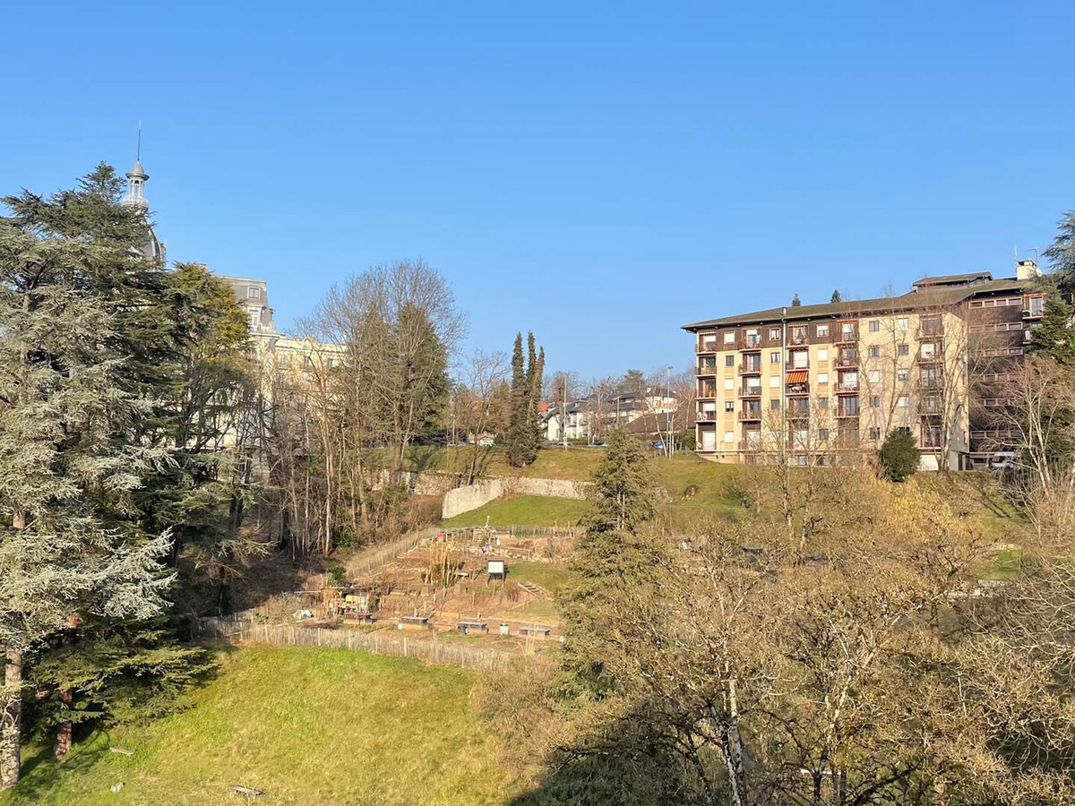 T2 lumineux 4ème étage, vue lac et montagnes à Aix-les-Bains - Photo 11