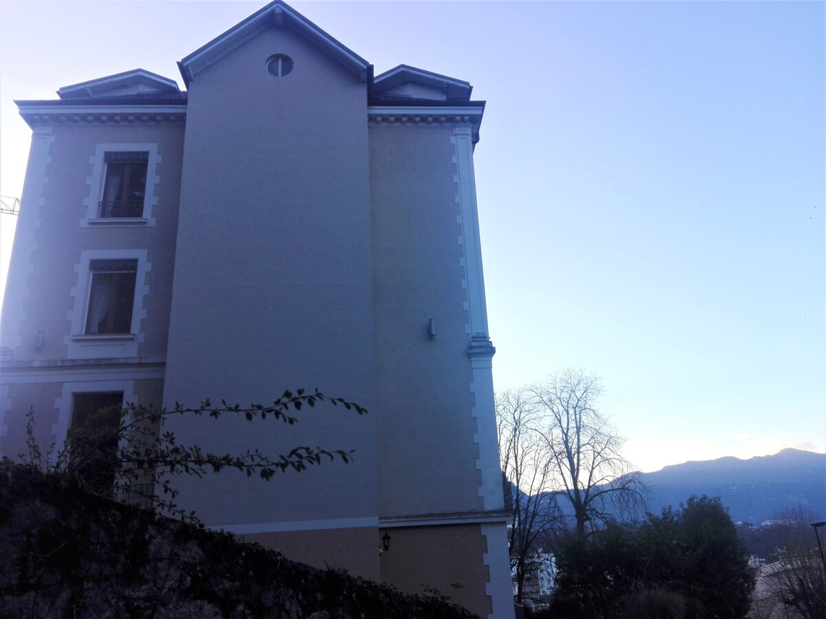T2 lumineux 4ème étage, vue lac et montagnes à Aix-les-Bains - Photo 18