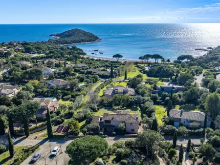 Villa Capicciola – 180 m² à 150 m de la mer, Porto Vecchio - Photo 1