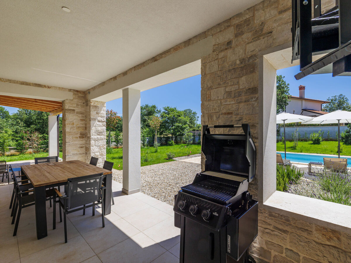 Villa Juventa, piscine privée chauffée à Rovinj - Photo 4