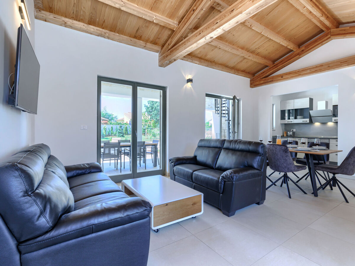 Villa Juventa, piscine privée chauffée à Rovinj - Photo 8