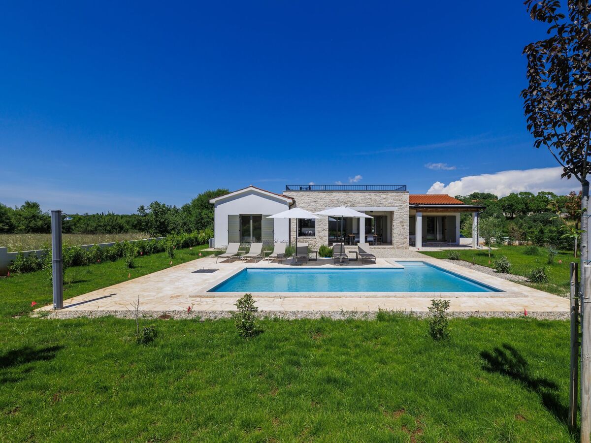 Villa Juventa, piscine privée chauffée à Rovinj - Photo 14