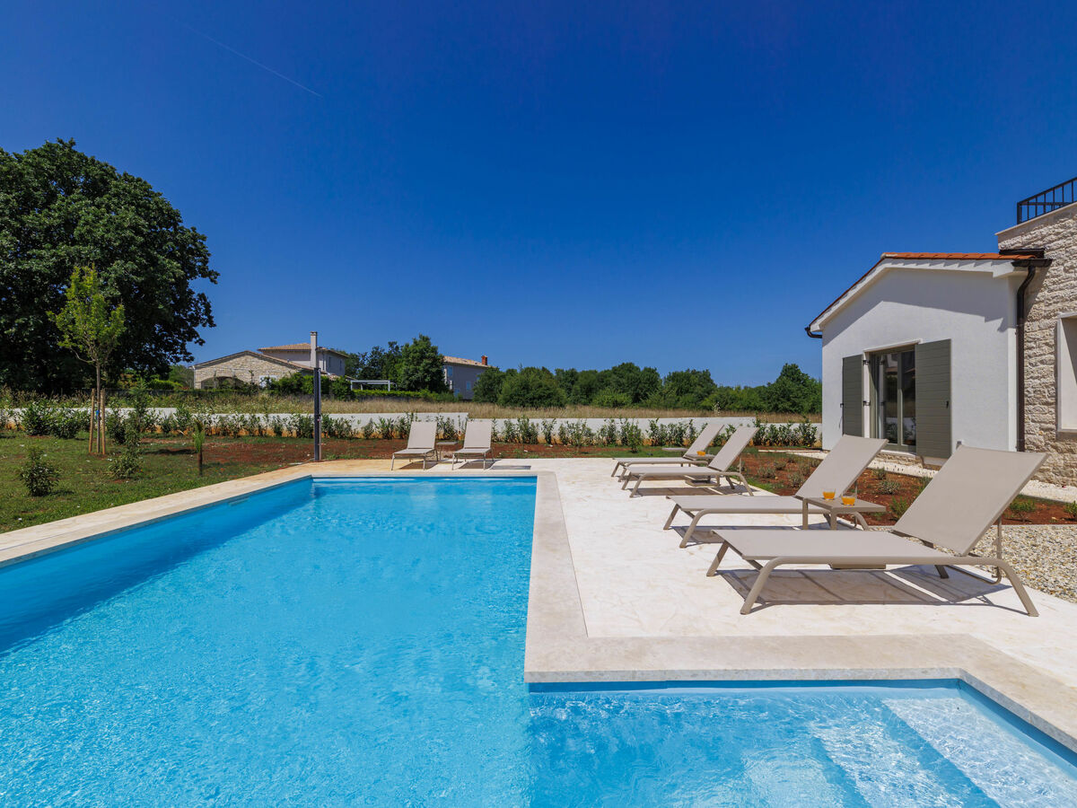 Villa Juventa, piscine privée chauffée à Rovinj - Photo 16