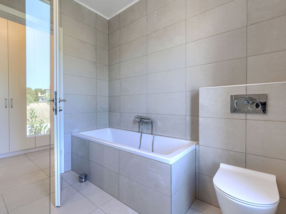 Villa Juventa, piscine privée chauffée à Rovinj - Photo 23