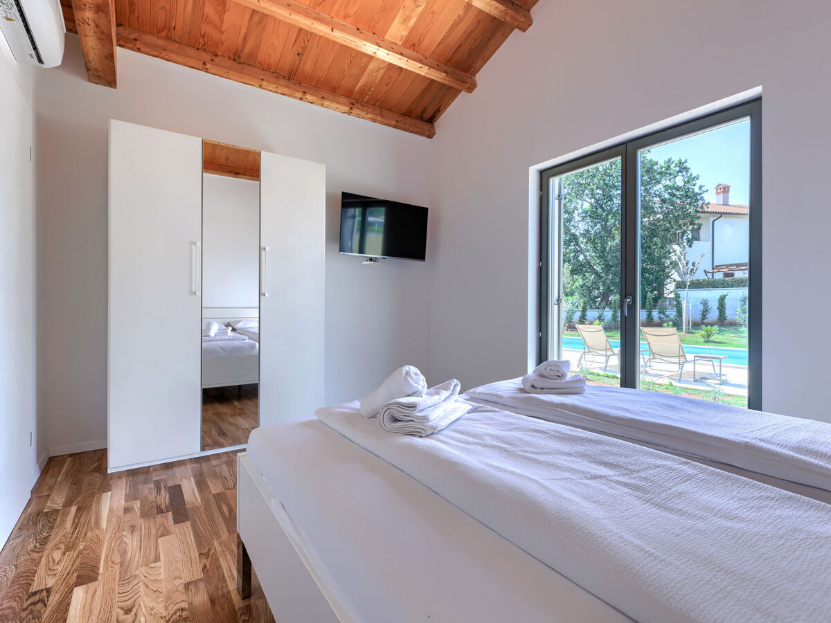 Villa Juventa, piscine privée chauffée à Rovinj - Photo 27