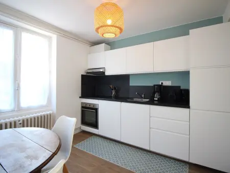 T3 68m² rez-de-jardin, 5 pers, accès direct espaces verts : photo 4
