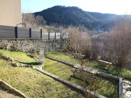 T3 68m² rez-de-jardin, 5 pers, accès direct espaces verts : photo 15
