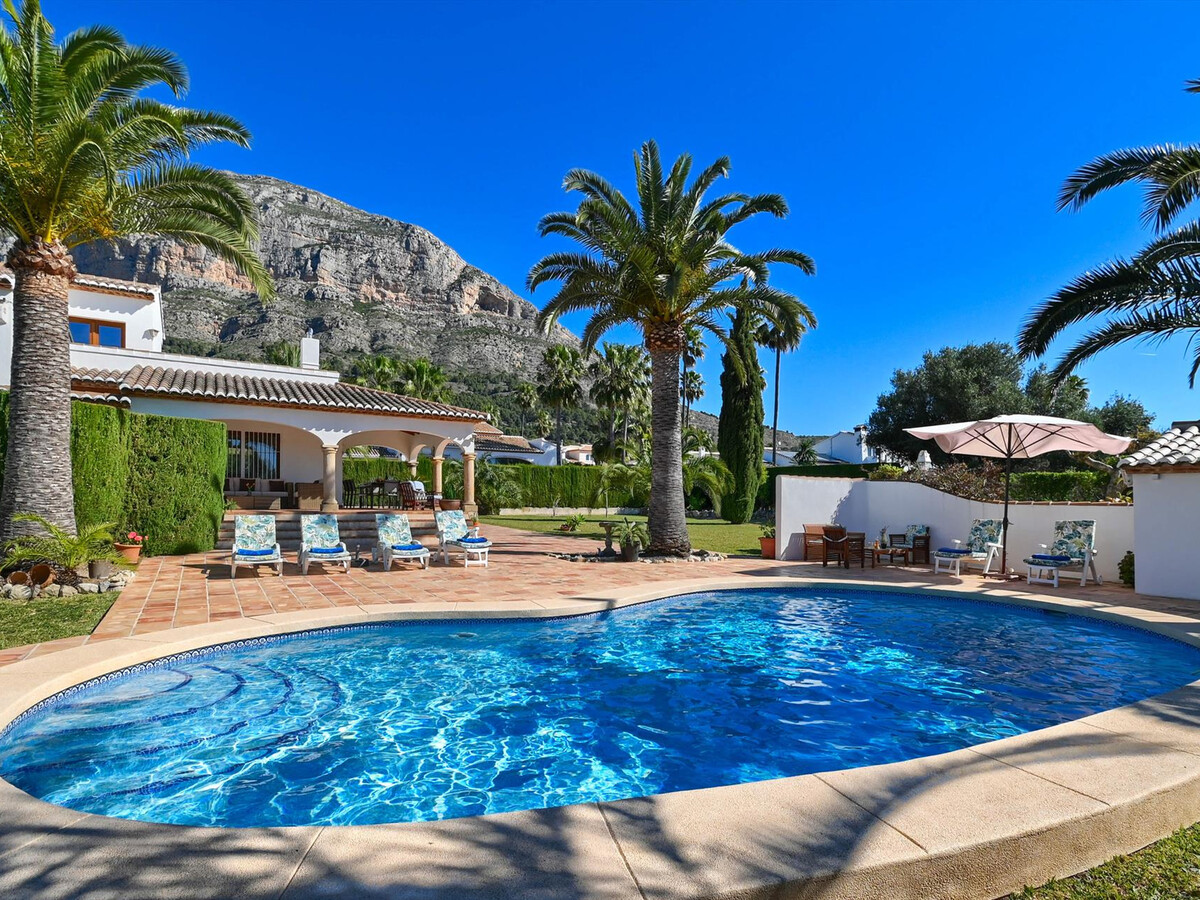 Villa 4 chambres avec piscine privée à Javea, 4 km plage - Photo 1