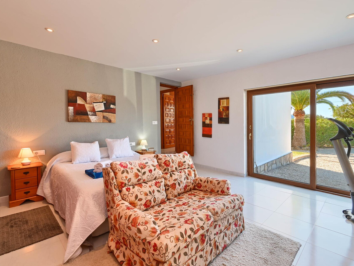 Villa 4 chambres avec piscine privée à Javea, 4 km plage - Photo 8