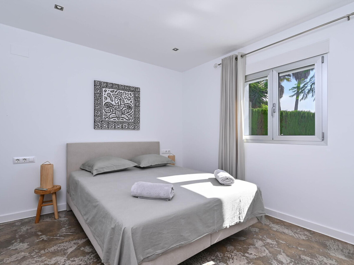 Villa 4 chambres avec piscine 12×5m à Javea - Photo 15