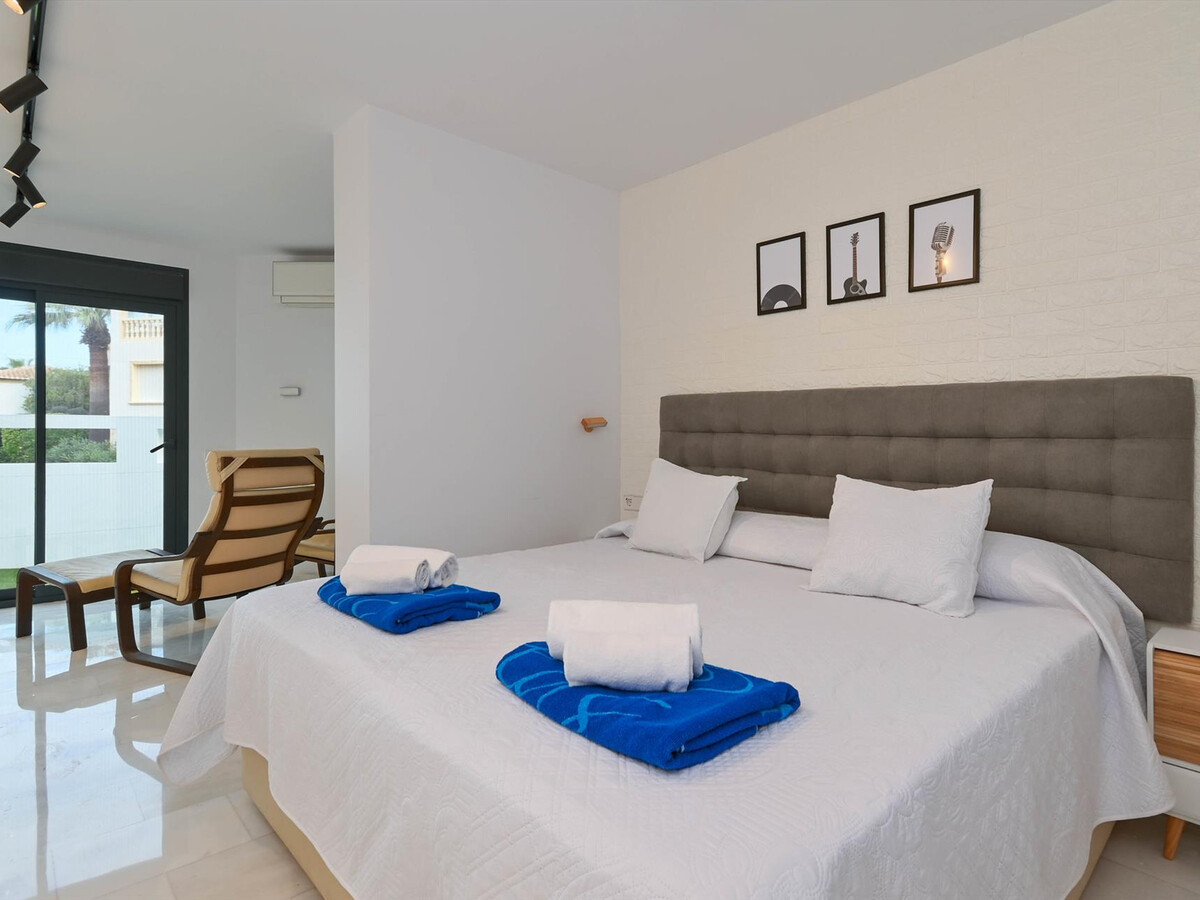 Villa moderne 3 chambres avec piscine privée à Denia - Photo 10