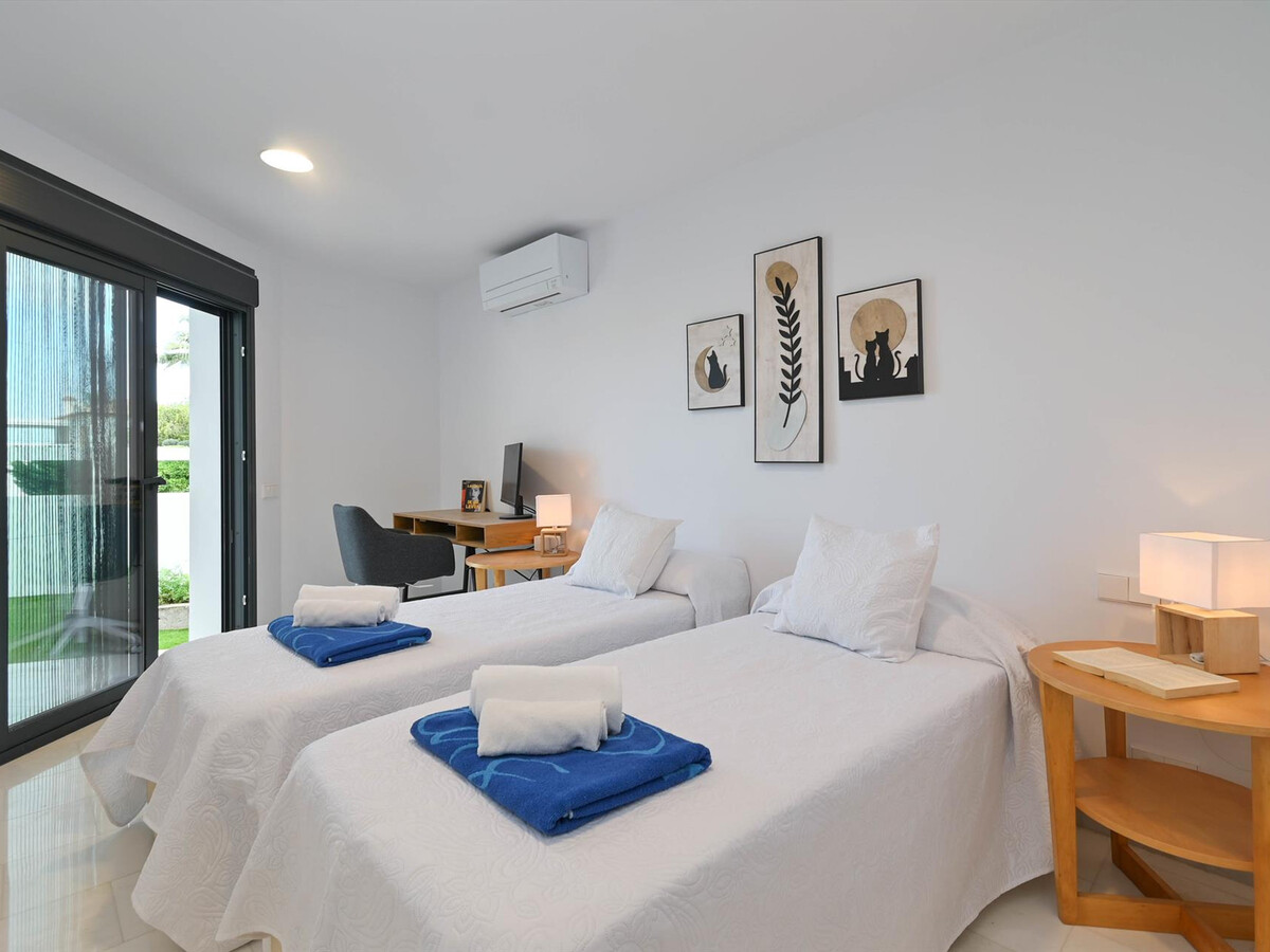 Villa moderne 3 chambres avec piscine privée à Denia - Photo 13