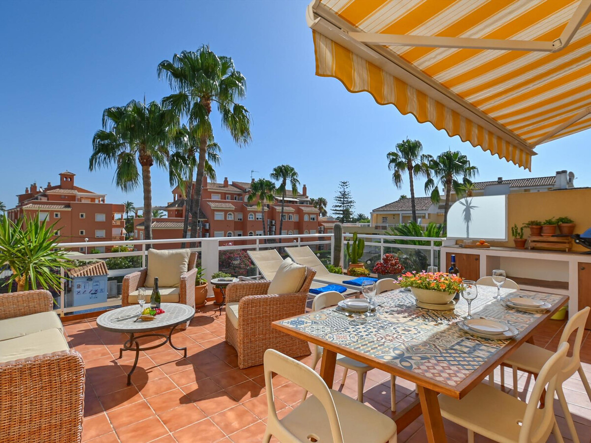 Appartement 4 pers. à Denia, piscine et jardin privé - Photo 2