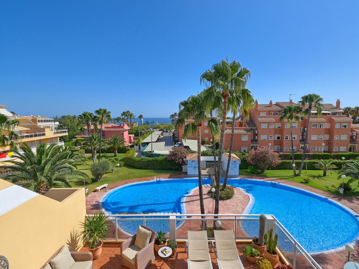 Appartement 4 pers. à Denia, piscine et jardin privé - Photo 13