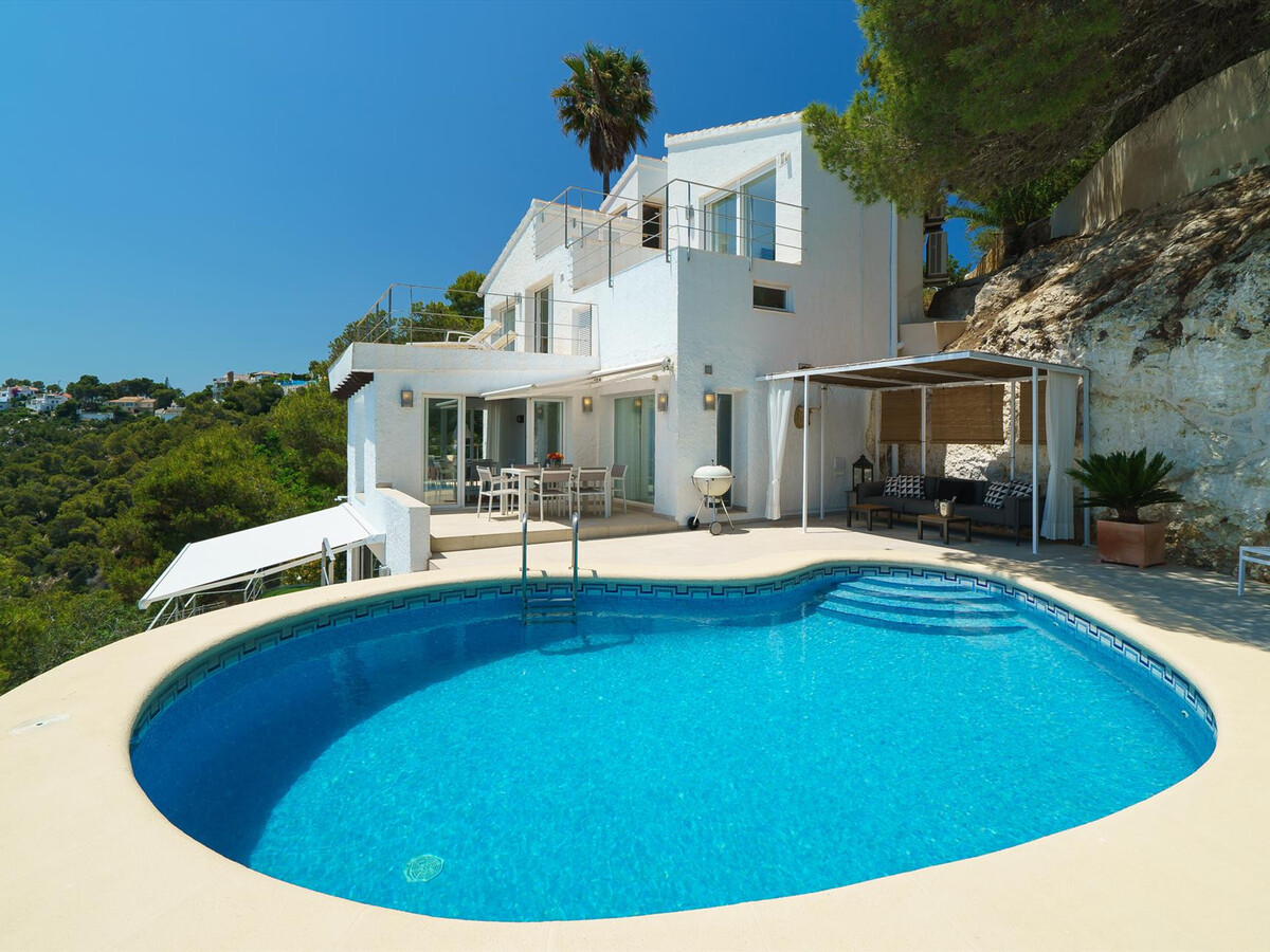 Villa 3 niveaux, piscine rein 7x3m, 3 chambres à Xàbia - Photo 2