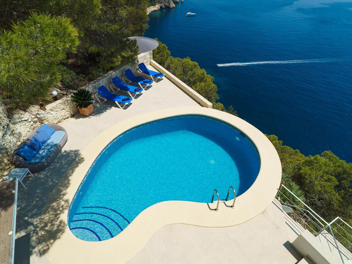 Villa 3 niveaux, piscine rein 7x3m, 3 chambres à Xàbia - Photo 8
