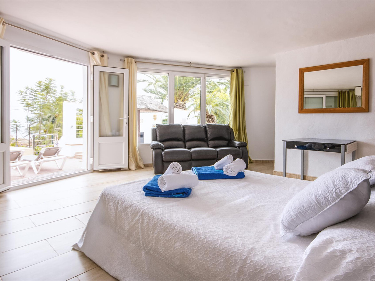 Villa 6 chambres Javea : piscine privée 10x5m, 1 km plage - Photo 18