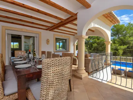 Location villa à Xàbia, Villa moderne pour 10 pers. à Xàbia avec piscine, animaux admis, et parking privé