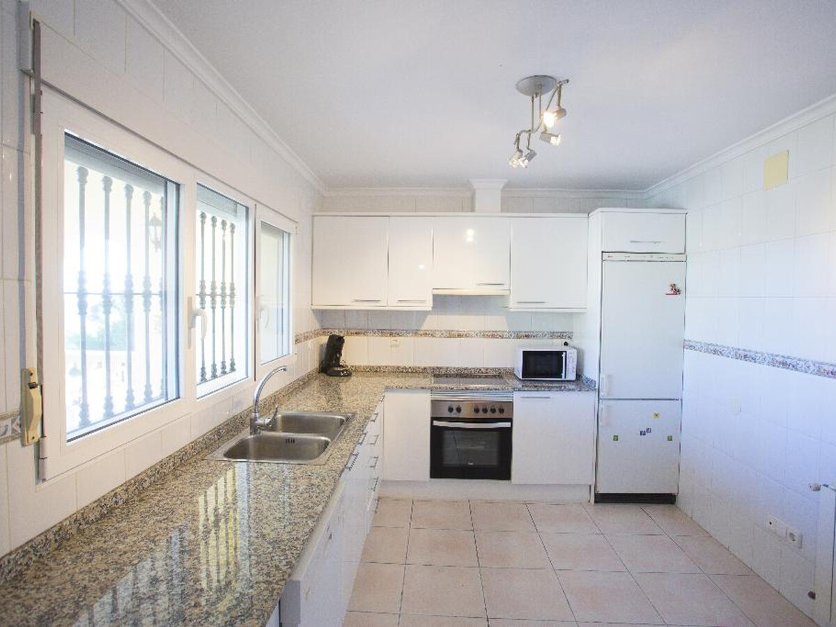 Villa 4 chambres Jávea, piscine privée 8x4m et jacuzzi - Photo 10