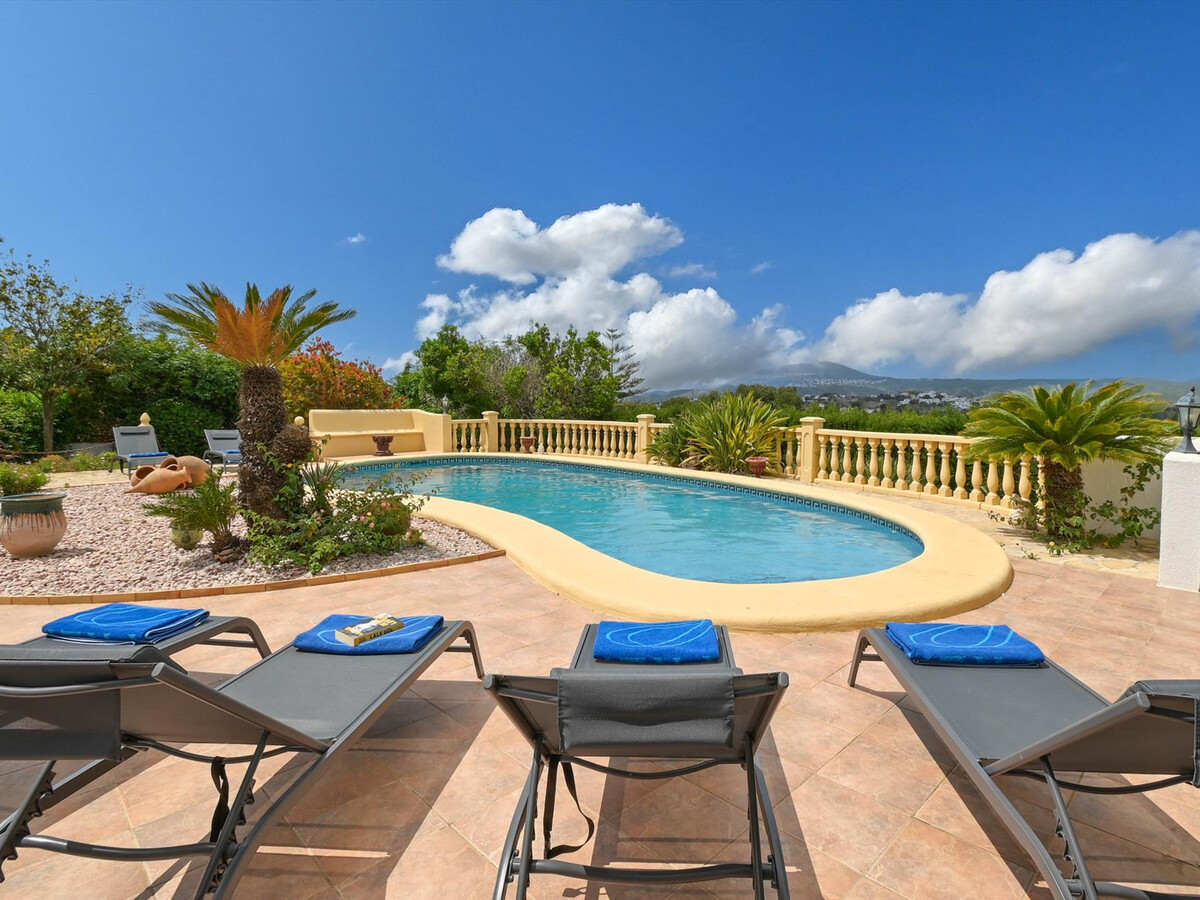 Villa 4 chambres Javea : piscine privée, jardin et 3 terrasses - Photo 2