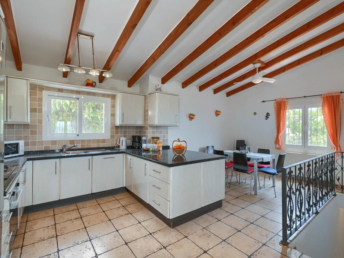 Villa 4 chambres Javea : piscine privée, jardin et 3 terrasses - Photo 9