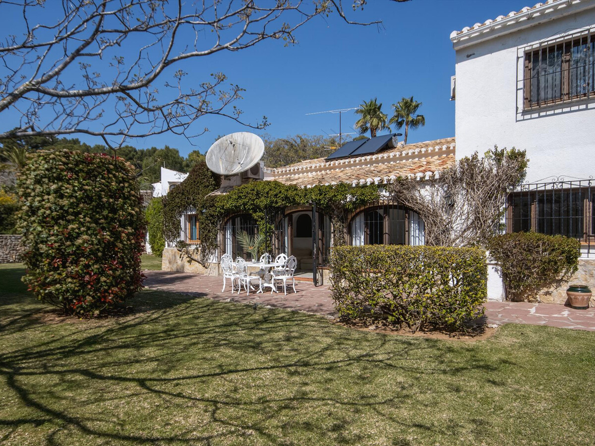 Villa 4 personnes à Xàbia, piscine 10x5m et jardin arboré - Photo 5
