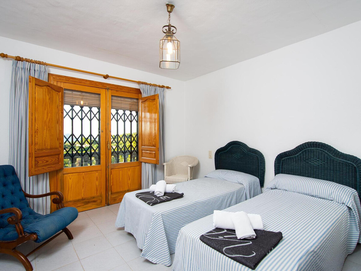 Grande maison 10p, piscine 12x6m et jardin à Xàbia - Photo 11
