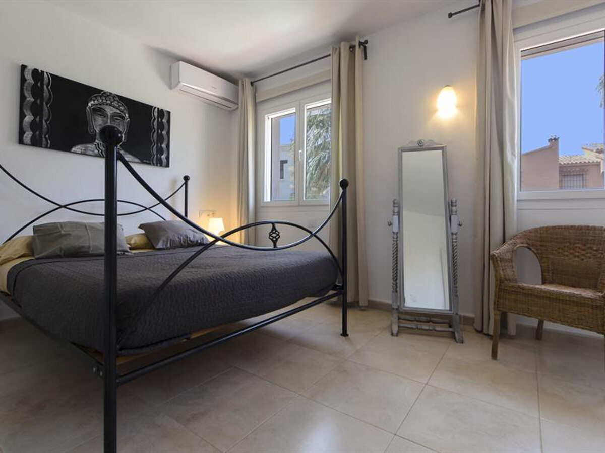 Villa 12 pers. Moraira : piscine chauffée, 6 chambres, 500 m plage - Photo 22