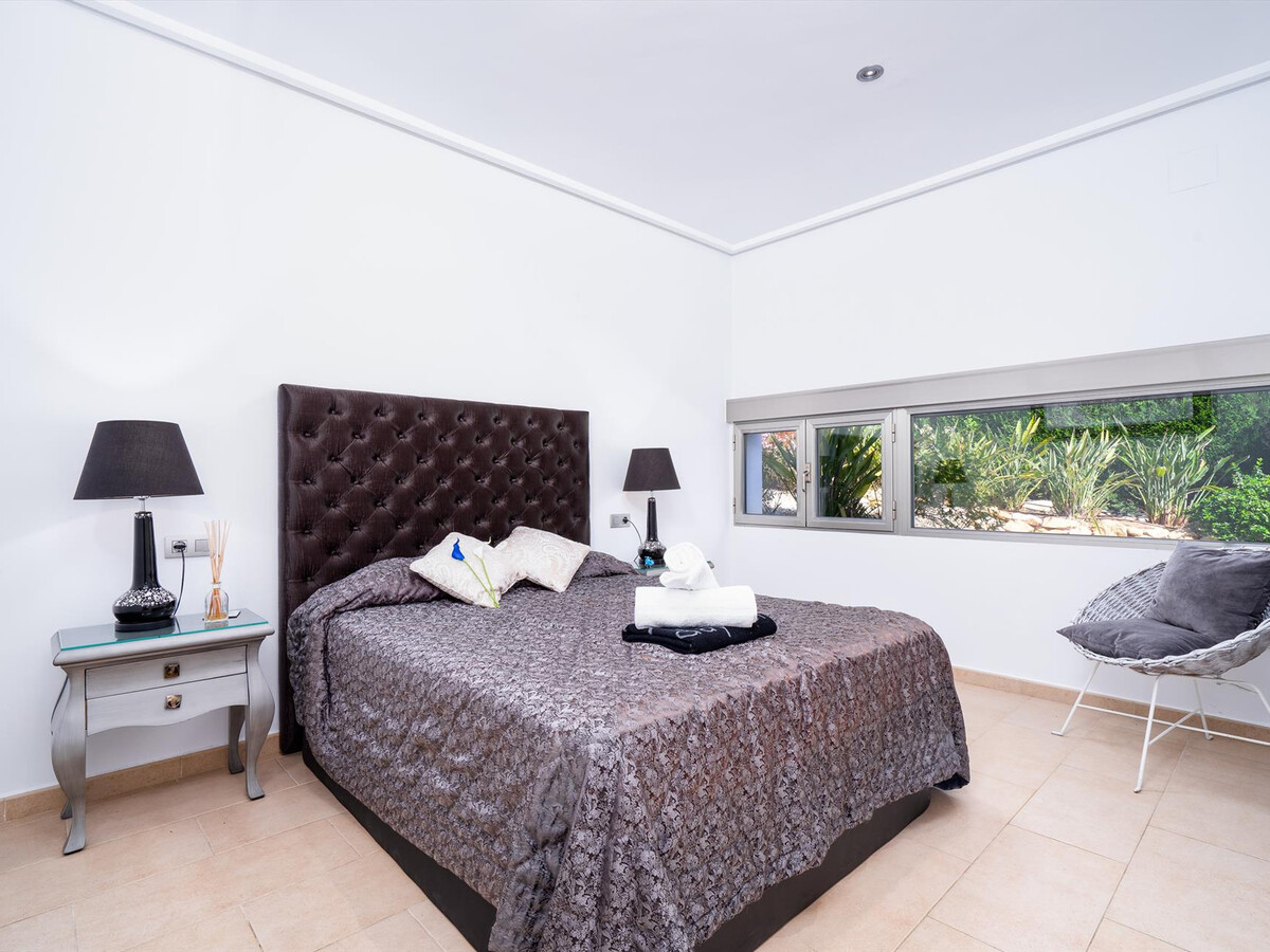 Villa 4 chambres avec piscine 8x4m à Javea, 2 km plage - Photo 17
