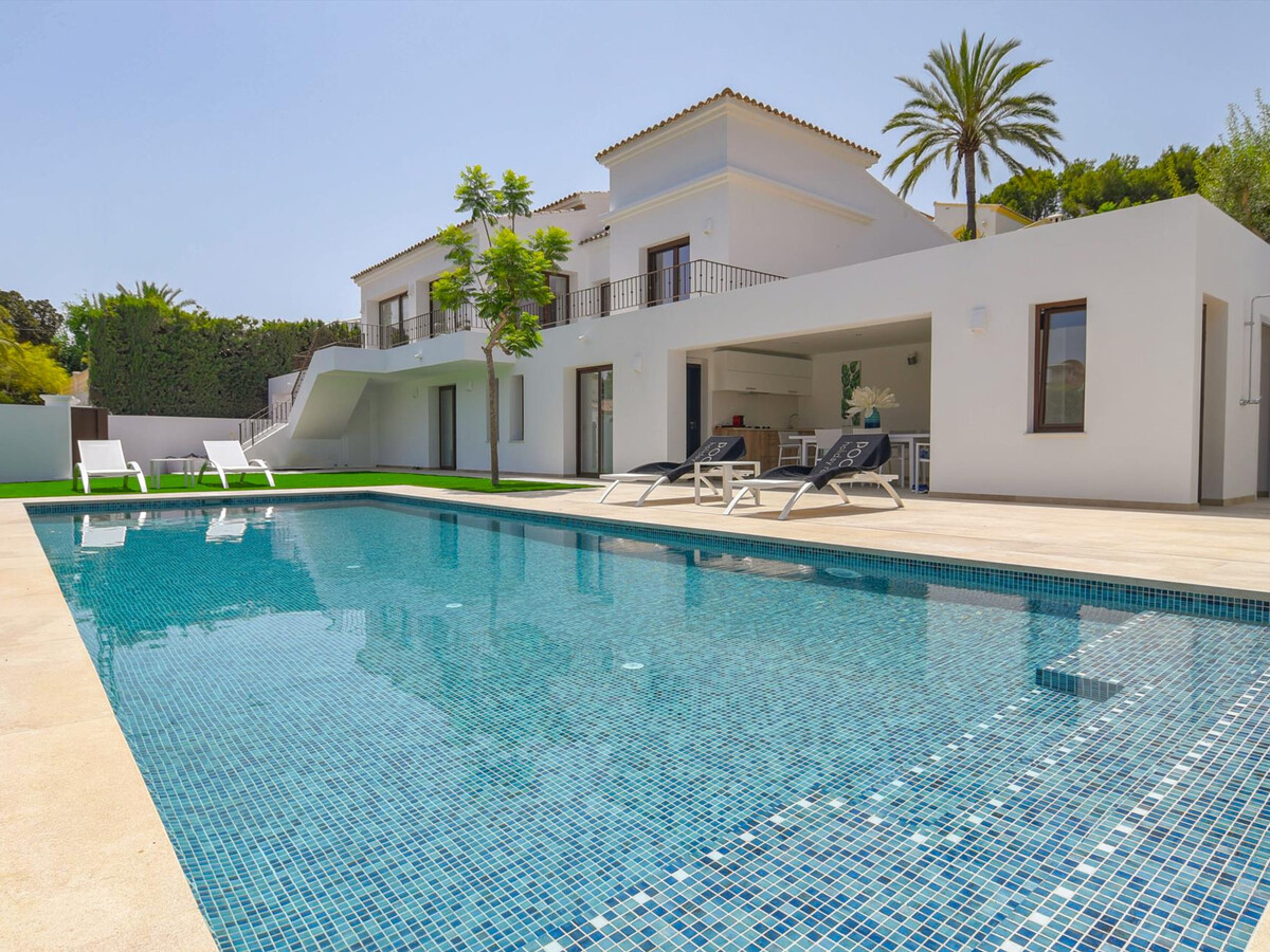 Villa luxe 3 chambres, piscine chauffée, 1 km plage - Photo 3