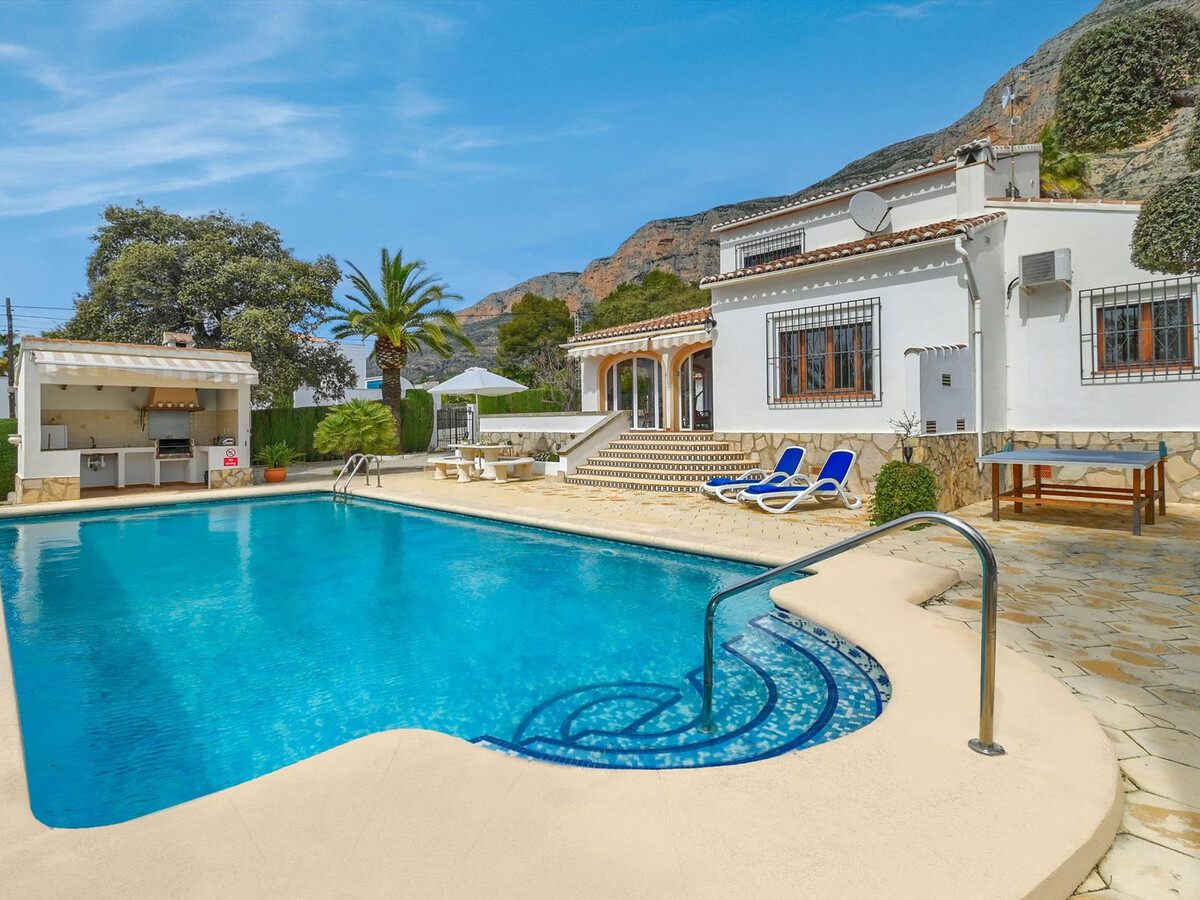 Maison 10 pers. à Jávea : piscine privée, 5 chambres, 4 km plage - Photo 3