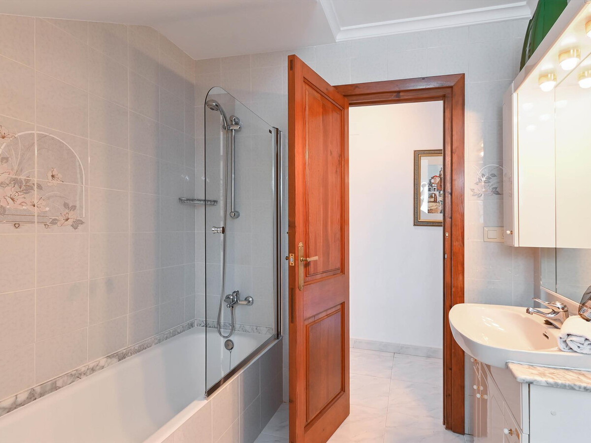 Maison 10 pers. à Jávea : piscine privée, 5 chambres, 4 km plage - Photo 10