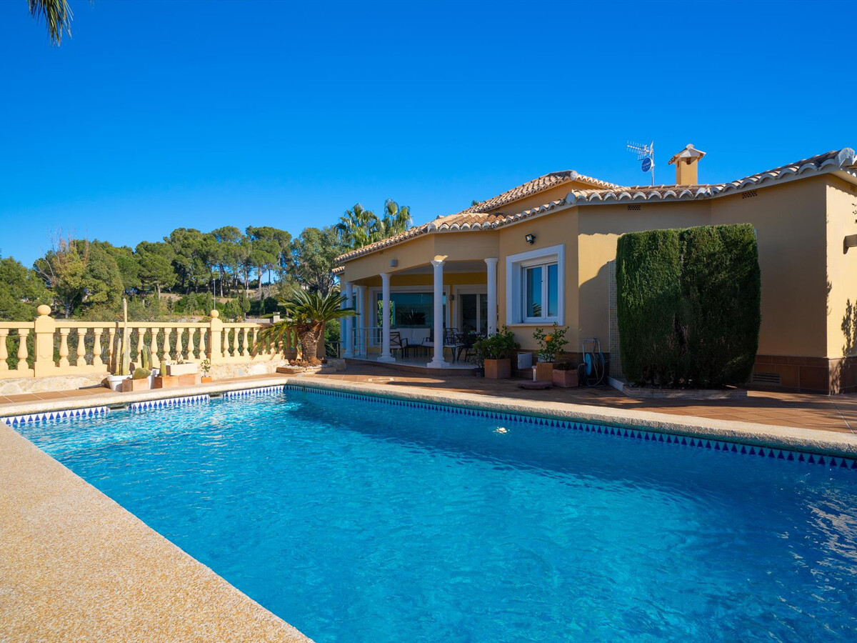 Villa 3 chambres Denia : piscine 10×4m, vue baie - Photo 1