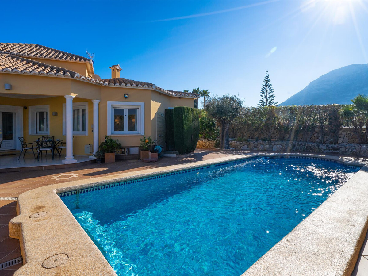 Villa 3 chambres Denia : piscine 10×4m, vue baie - Photo 16
