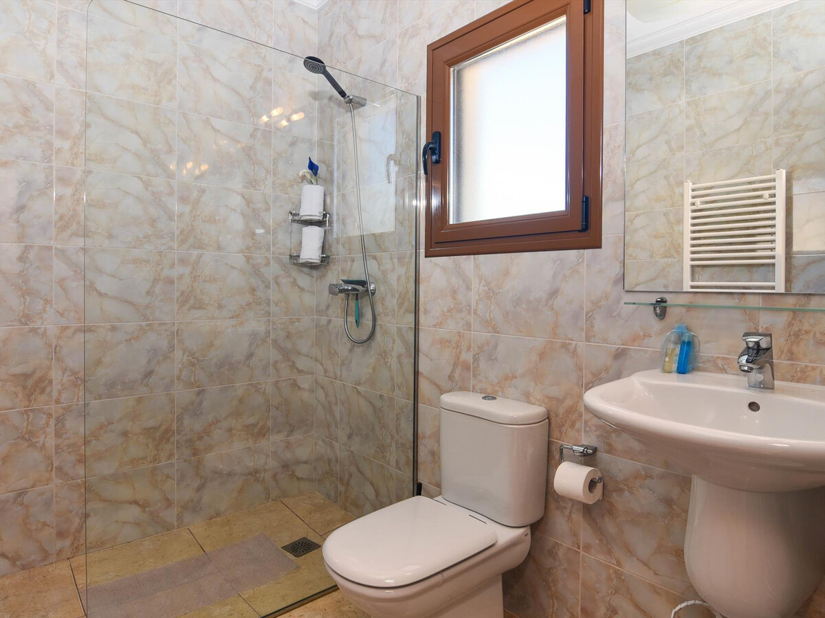 Villa 3 chambres, piscine chauffée et vue mer à Javea - Photo 14